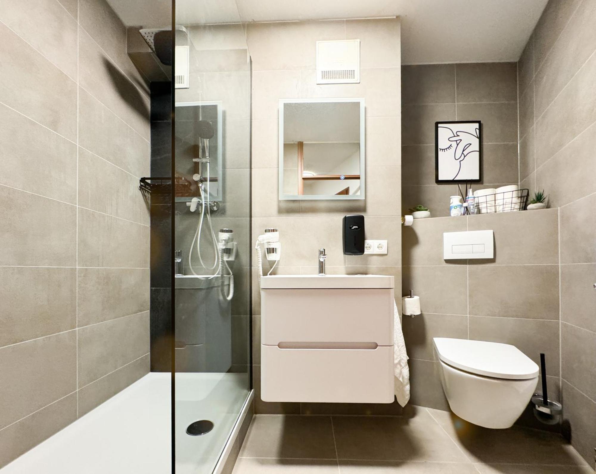 Modern Living In Karlsruhe - Frieden Apartments Екстер'єр фото